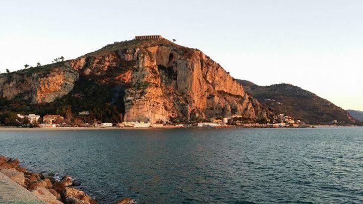 Vicolo Dei Pescatori Terracina Leilighet Eksteriør bilde